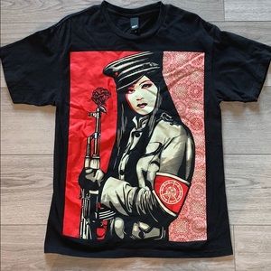 Obey Graphic T-shirt Medium